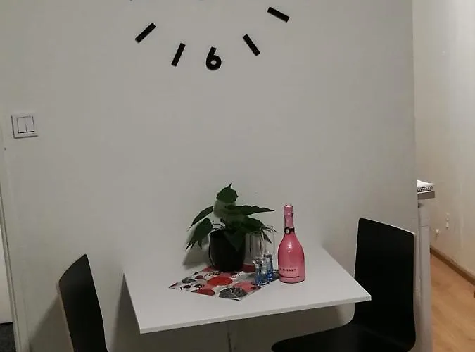 Starhomes Hallituskatu 23 * Oulu